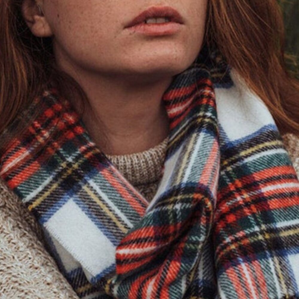 Vintage Highlander by Lochcarron Stewart Dress Modern Tartan 100% New Wool Scarf